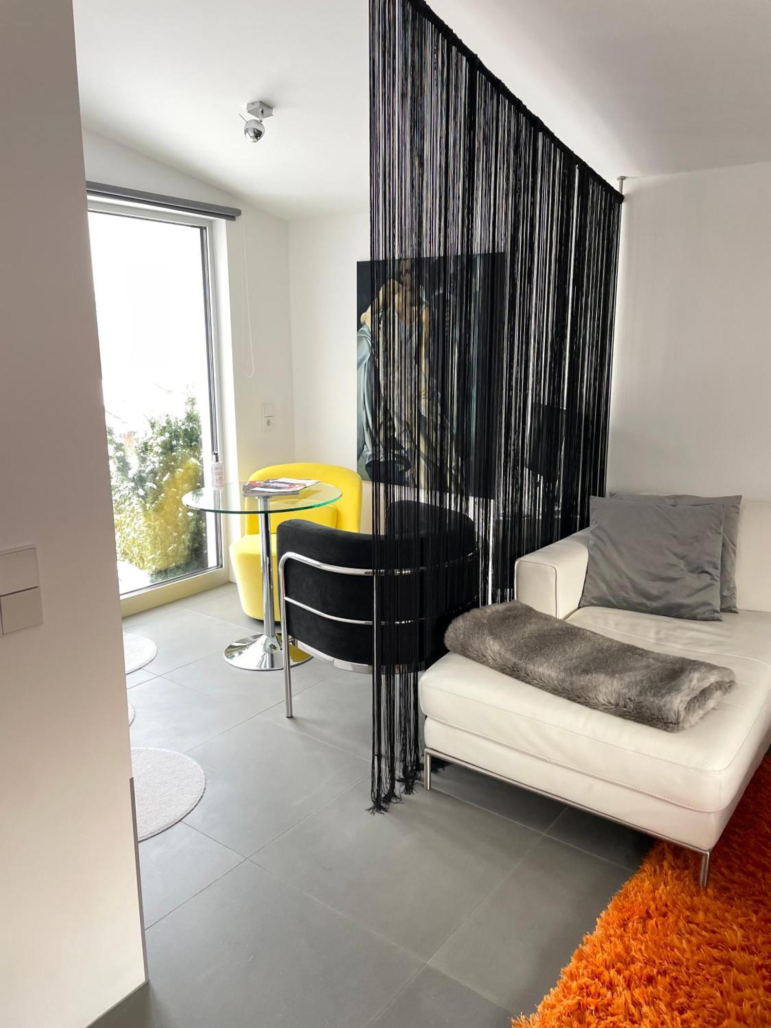 Modernes Auf Der Sonnenterrasse Baden-Baden