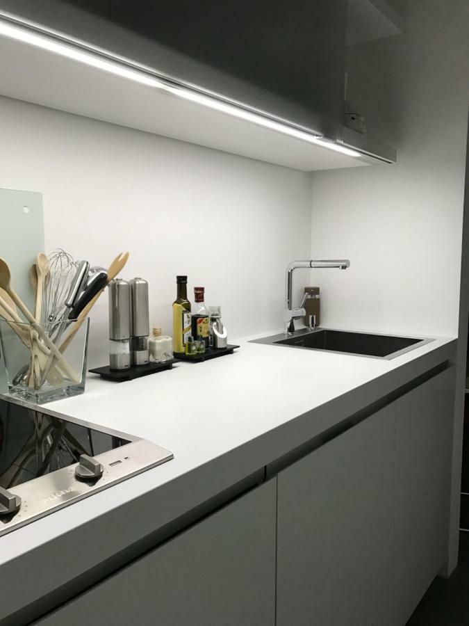 Modernes Auf Der Sonnenterrasse Apartment